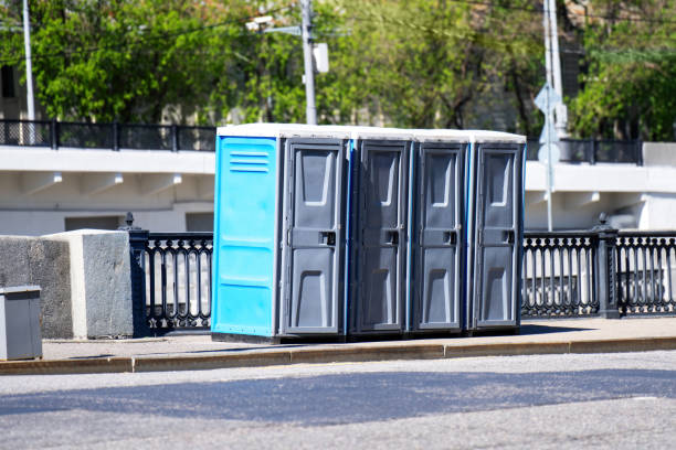 Best Construction site porta potty rental  in Dodgeville, WI